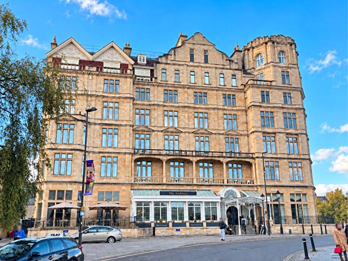 2 Bedroom Flat For Sale In The Empire, Grand Parade, BA2
