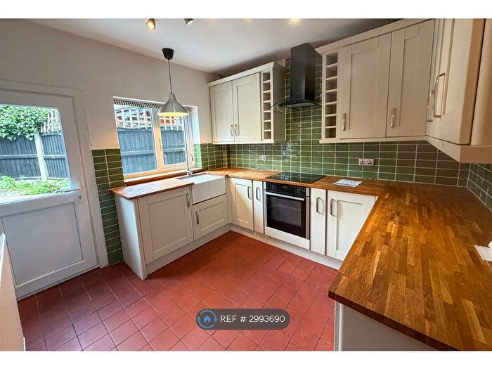 3 Bedroom Terraced House To Rent In Cherry Tree Lane, Stockport, SK2