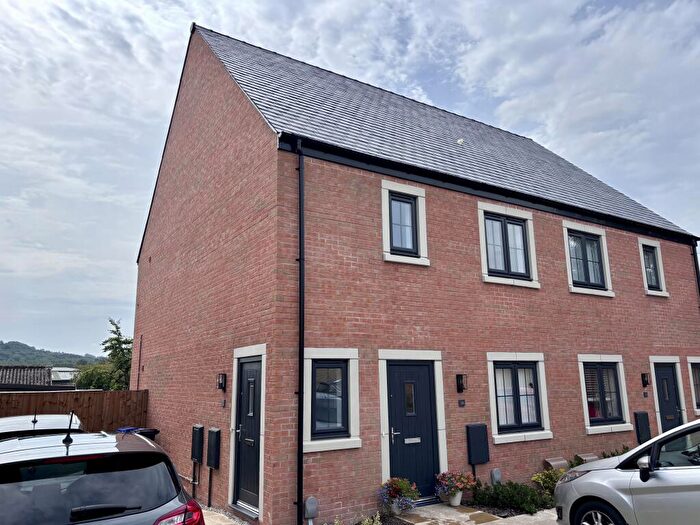 1 Bedroom Apartment To Rent In Weavers Road, Darley Dale, Matlock, DE4