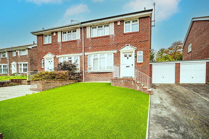 3 Bedroom Semi-Detached House For Sale In Ascham Place, Eastbourne, BN20