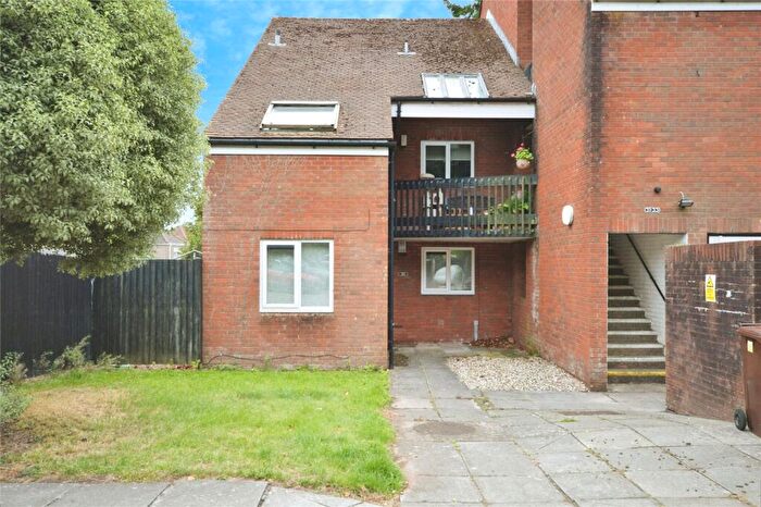 2 Bedroom Apartment For Sale In Ely Road, Cardiff, CF5