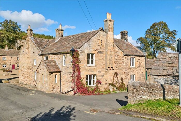 3 Bedroom Semi-Detached House For Sale In The Square, Blanchland, County Durham, DH8