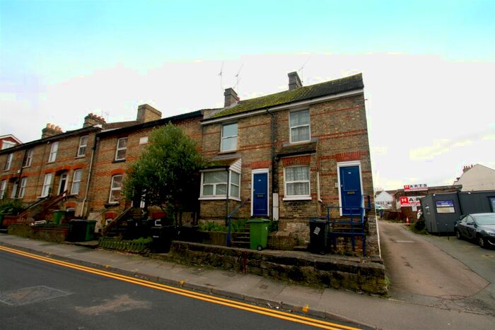 1 Bedroom Flat To Rent In Mote Road, Maidstone, ME15
