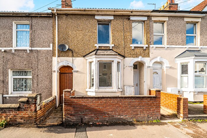 3 Bedroom Terraced House For Sale In Jennings Street, Rodbourne, Swindon, SN2
