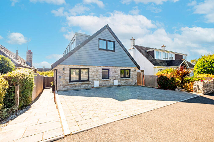 3 Bedroom Detached House For Sale In Bay Crescent, Swanage, BH19