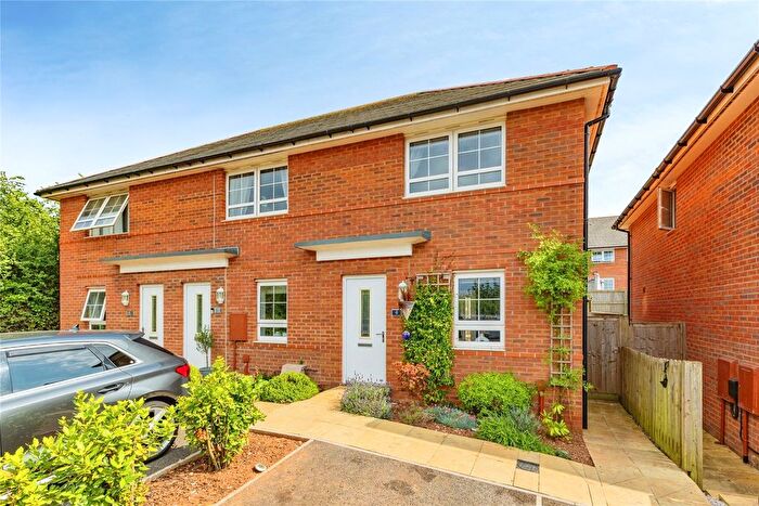 2 Bedroom End Of Terrace House For Sale In Cloud Berry Cottages, Paignton, Devon, TQ4