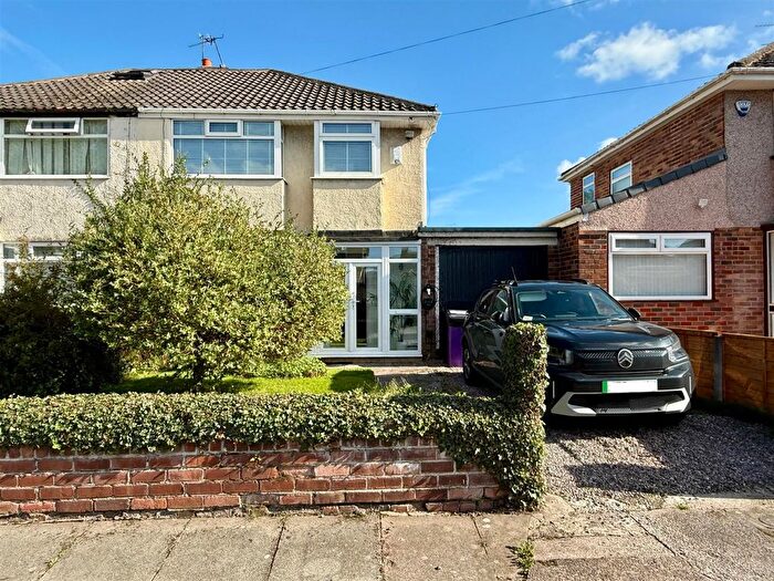 3 Bedroom Semi-Detached House For Sale In Mossgate Grove, Liverpool, L14