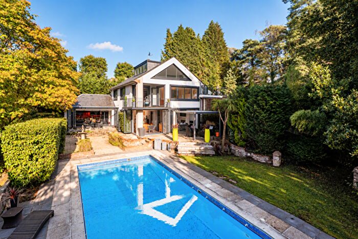 5 Bedroom Detached House For Sale In Hadrian Way, Chilworth, SO16