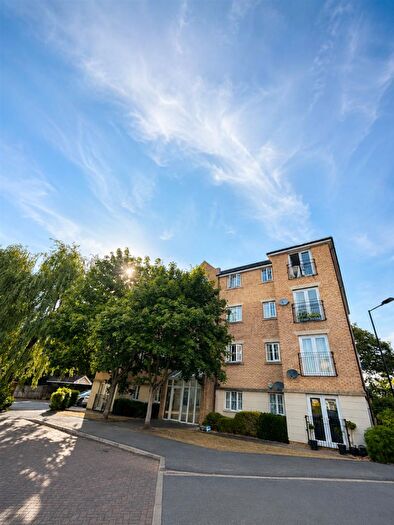 2 Bedroom Apartment For Sale In Cornflower Drive, Bessacarr, Doncaster, DN4