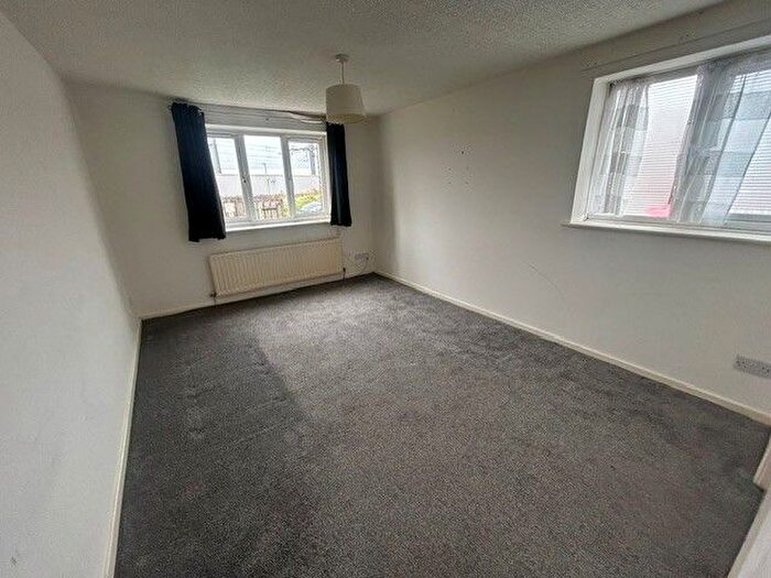 1 Bedroom Flat To Rent In Manor Court, Blackpool, FY1