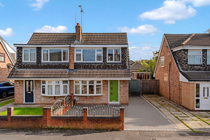 3 Bedroom Semi-Detached House For Sale In Netherfield, Widnes, WA8