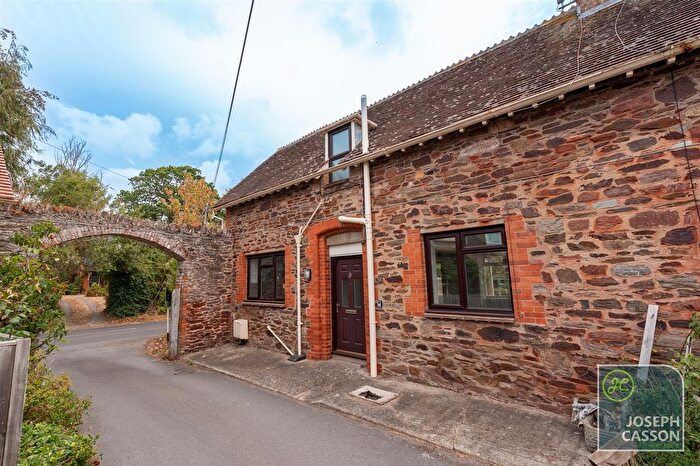 2 Bedroom Semi-Detached House For Sale In Staplegrove, Taunton, TA2