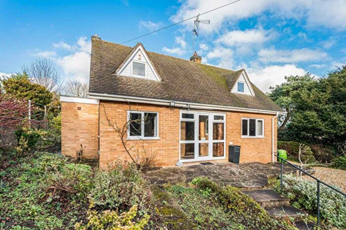 3 Bedroom Detached House For Sale In Bunkers Hill, Badby, Daventry, NN11