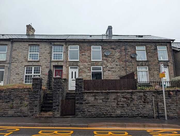 3 Bedroom Property To Rent In High Street, Porth, CF39