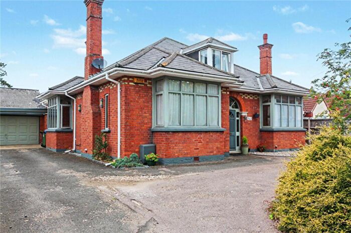 4 Bedroom Detached House For Sale In London Road South, Lowestoft, Suffolk, NR33