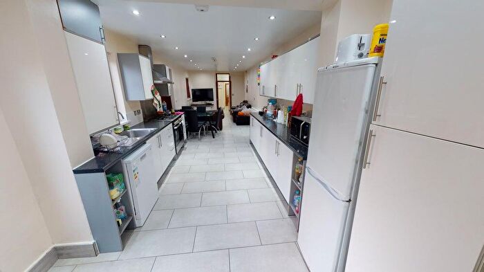 7 Bedroom House To Rent In Constance Road, Edgbaston, Birmingham, B5