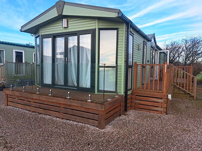 2 Bedroom Mobile/park Home For Sale In Carr Lane, Middleton Morecambe, LA3
