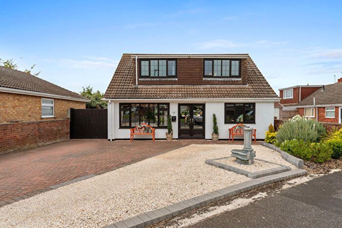 5 Bedroom Detached House For Sale In Hewson Road, Humberston, DN36