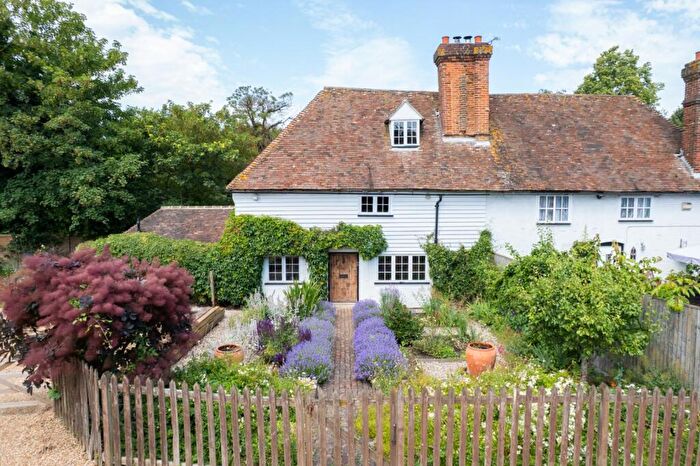 3 Bedroom Semi-Detached House For Sale In Ashford Road, Sheldwich, Faversham, Kent, ME13