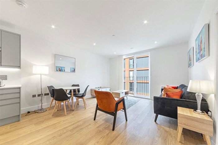 1 Bedroom Flat To Rent In Hurst Street, West Midlands, B5