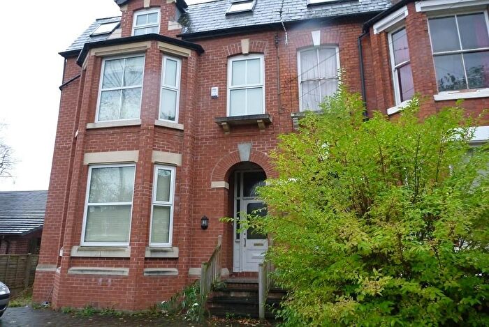 7 Bedroom End Of Terrace House To Rent In Beaconsfield, Manchester, M14