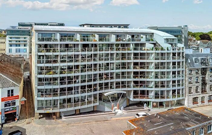 2 Bedroom Flat To Rent In North Quay, Discovery Wharf, PL4