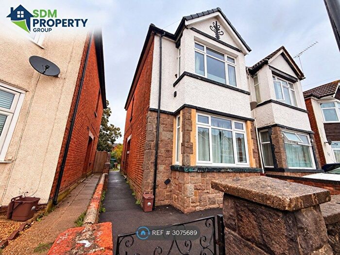 2 Bedroom Flat To Rent In Wilton Avenue, Southampton, SO15