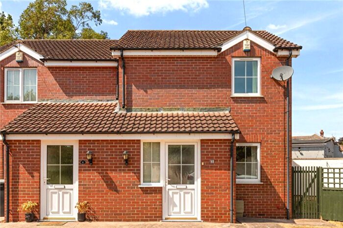 2 Bedroom End Of Terrace House For Sale In Market Place, Tetney, DN36