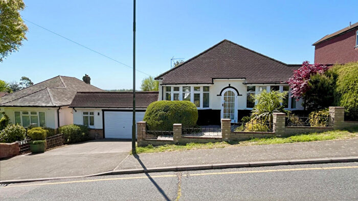 3 Bedroom Detached House To Rent In Coniston Road, Barnehurst, Bexleyheath, Kent, DA7