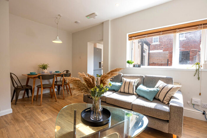 3 Bedroom Terraced House To Rent In Lawson Terrace, Durham, DH1