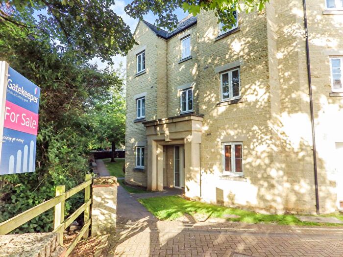 2 Bedroom Apartment For Sale In Bathing Place Court, Witney, Oxfordshire, OX28
