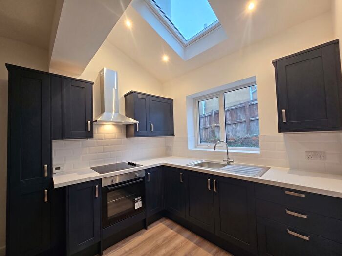 3 Bedroom Semi-Detached House For Sale In Golwg Y Bryn, Seven Sisters, SA10