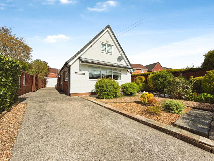 4 Bedroom Detached Bungalow For Sale In Oaktree Avenue, Ingol, Preston, Lancashire, PR2