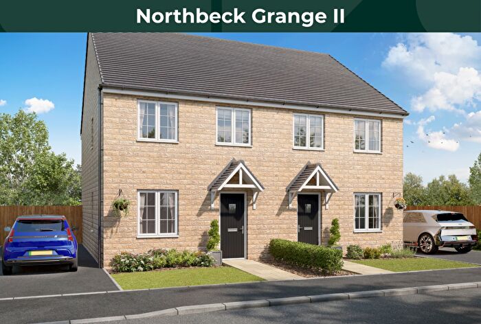 3 Bedroom Semi-Detached House For Sale In Northside Road, Bradford, BD7