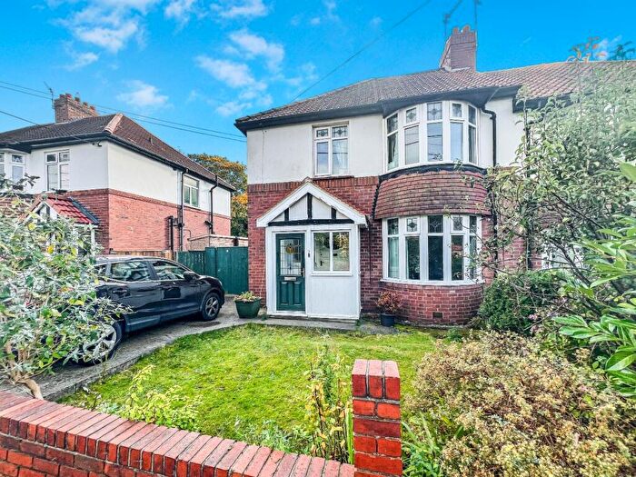 3 Bedroom Semi-Detached House For Sale In Ellam Avenue, Nevilles Cross, Durham, DH1