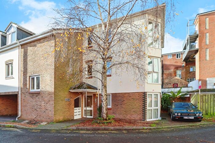 1 Bedroom Flat For Sale In Lansdowne Mews, Bournemouth, BH1
