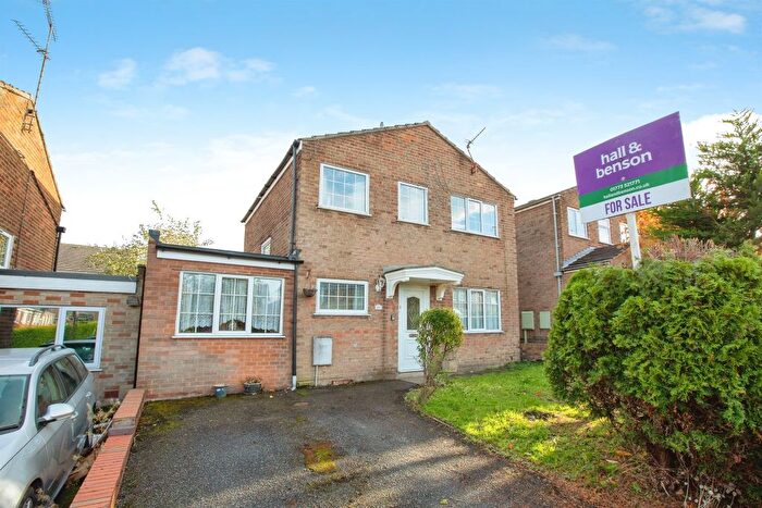 3 Bedroom Detached House For Sale In Normanton Avenue, Alfreton, DE55