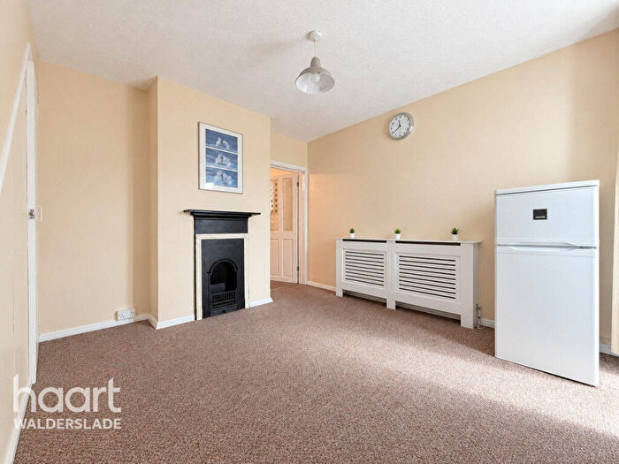 2 Bedroom Terraced House To Rent In Upper Luton Road, Chatham, ME5