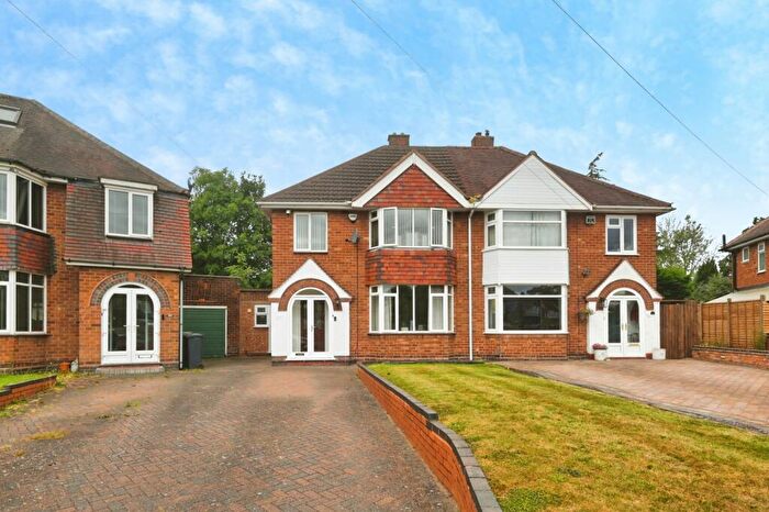 3 Bedroom Semi-Detached House For Sale In Windsor Road, Castle Bromwich, West Midlands, B36