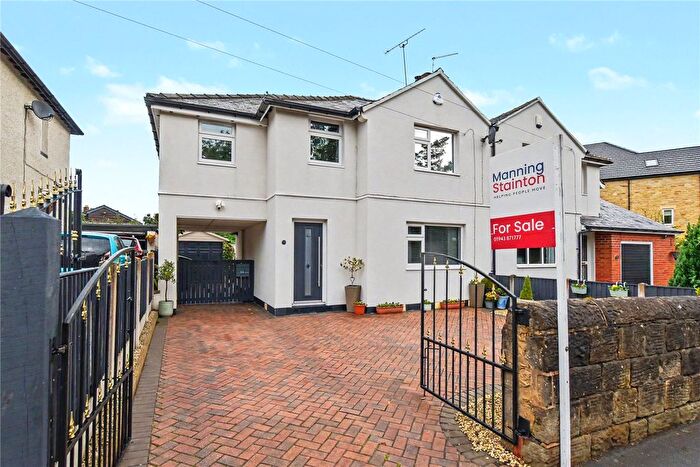 4 Bedroom Semi-Detached House For Sale In Bingley Road, Menston, Ilkley, West Yorkshire, LS29