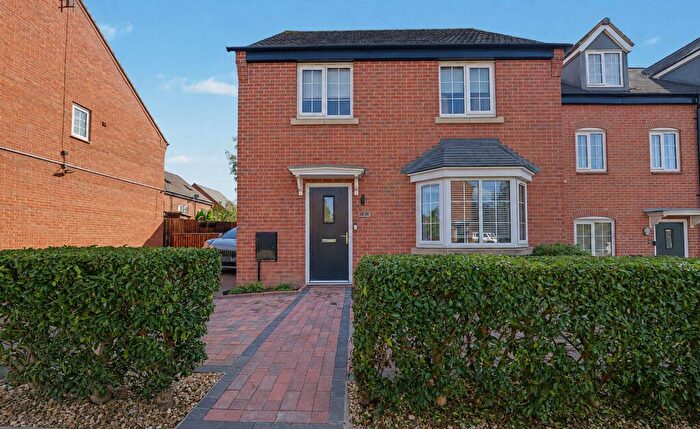 4 Bedroom Detached House For Sale In Stoneyford Road, Overseal, DE12