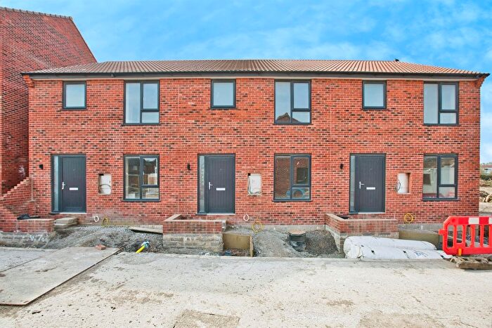 3 Bedroom End Of Terrace House For Sale In Walrow Road, Highbridge, TA9