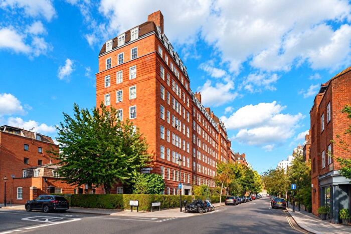 1 Bedroom Flat For Sale In Whiteheads Grove, London, SW3