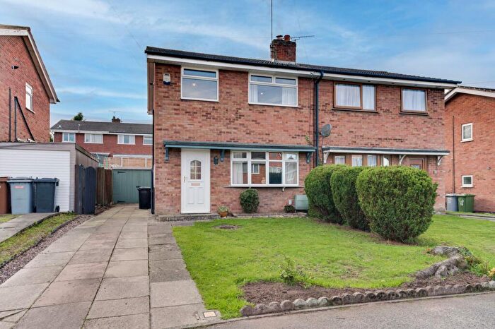 3 Bedroom Semi-Detached House For Sale In Portland Grove, Haslington, CW1