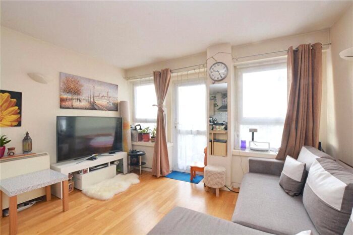 1 Bedroom Apartment To Rent In The Vista Building, Calderwood Street, Woolwich, London, SE18