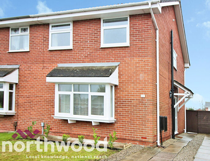 3 Bedroom Semi-Detached House To Rent In Ovington Drive, Southport, PR8