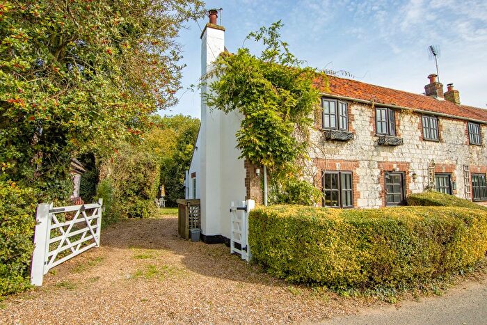 2 Bedroom Cottage For Sale In St. Andrews Lane, Congham, PE32
