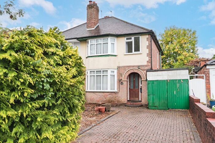 3 Bedroom Semi-Detached House For Sale In Whetty Lane, Rubery, Rednal, Birmingham, B45