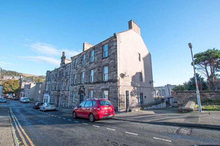 1 Bedroom Flat To Rent In Kirkgate, Burntisland, KY3