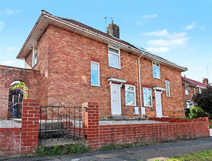 3 Bedroom Semi-Detached House For Sale In Jex Road, Norwich, Norfolk, NR5
